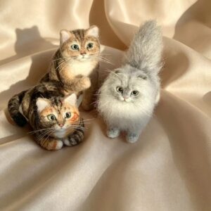 Mini Full Body Figurine (7 -10 cm)